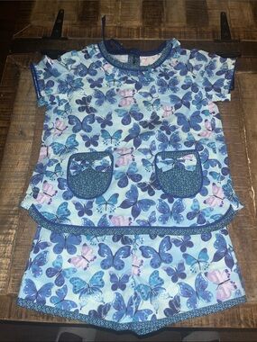 Girls' Blue Butterfly Short Set with Pocket Accents